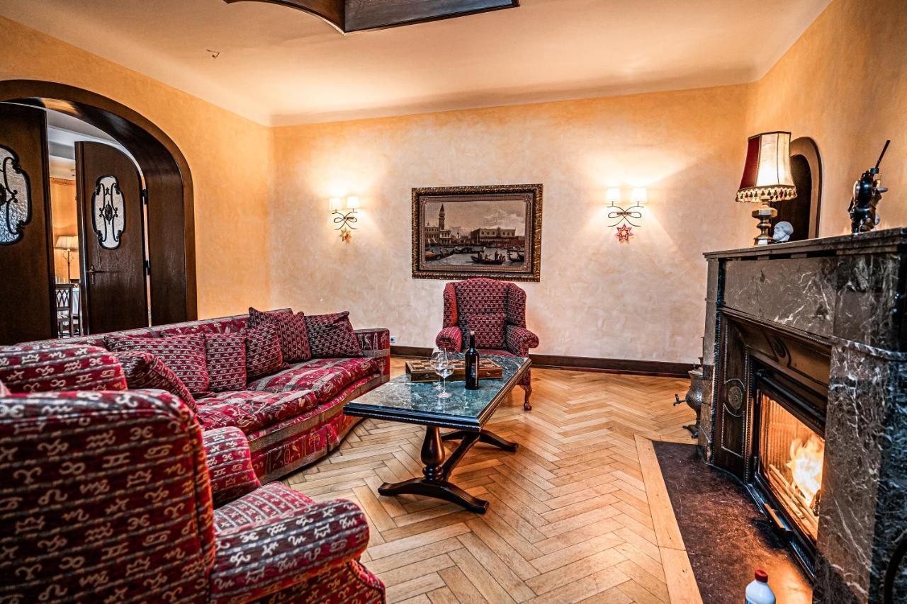 Saar Castle - Cozy Mansion Near Vineyard Serrig Exterior foto